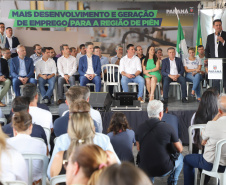 Empresa investe R$ 70 milhões em fábrica de pisos laminados na RMC