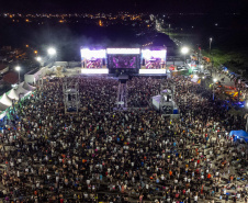 Shows das duplas João Haroldo & Betinho e Guilherme & Benuto no Centro Eventos Marisol