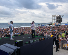 SHOW