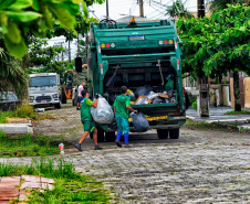 IAT reforçou o trabalho de coleta de resíduos sólidos nos sete municípios do Litoral do Paraná.