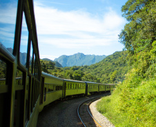 Único brasileiro na lista, passeio de trem do Paraná é eleito um dos melhores do mundo por editora britânica
