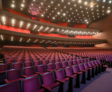 Teatro Guaíra inicia programação de 2025 com grandes atrações