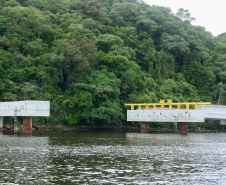 DER PONTE GUARATUBA