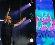 SHOW JOTA QUEST