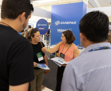 Sanepar encerra a participação no Paraná Mais Cidades divulgando os principais programas e serviços para atender aos municípios do Paraná