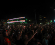 Fernando e Sorocaba em Matinhos no Verao Maior Parana