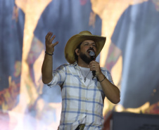 Fernando e Sorocaba em Matinhos