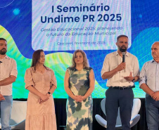 Secretários de educação do Paraná debatem gestão e planejamento em Cascavel