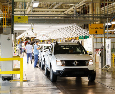 FÁBRICA RENAULT