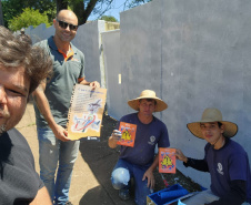 Em ação voluntária, copelianos que atuam na regional Centro Sul, orientaram centenas de pessoas, entre crianças, jovens e adultos, sobre cuidados com a rede elétrica, com palestras e visitas de campo, nas cidades de Rio Azul (foto) e Arapoti