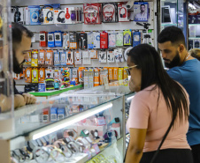COMÉRCIOS PEQUENOS
