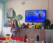 Estado capacita educadores e insere o projeto Turismo na Escola em município do Norte Pioneiro