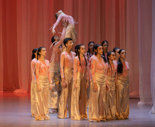 Escola de Dança Teatro Guaíra divulga lista de aprovados para turma de 2025