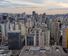 Paraná registra maior elevação da atividade econômica do Sul e Sudeste no último trimestre de 2024