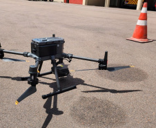 Drones do Corpo de Bombeiros realizam 300 patrulhamentos preventivo s no litoral paranaense