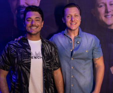 Pontal do Paraná, 21 de fevereiro de 2025 - Show de George Henrique e Rodrigo, no Centro de Eventos Marisol, dentro da programação do Verão Maior Paraná. 