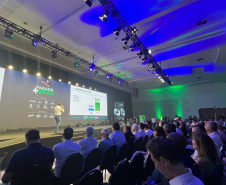 Paraná Mais Cidades: Turismo apresenta resultados e orienta prefeitos sobre programas de fomento ao setor