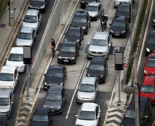 Prazo para pagamento do IPVA 2025 de veículos com final de placa 5 e 6 encerra nesta segunda-feira