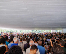 MON ficou lotado para celebrar a genialidade de Mozart com a Orquestra Sinfônica do Paraná, sob a regência do maestro Roberto Tibiriçá e a participação especial da soprano Marília Vargas.