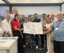 Estado entrega projeto da sede do Legislativo de São Pedro do Iguaçu