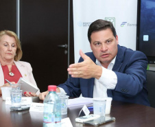 Reunião aeroporto de Ponta Grossa