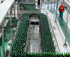 INDUSTRIA