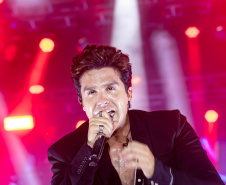 LUAN SANTANA LITORAL