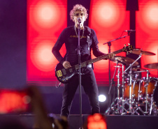 Matinhos, 22 de fevereiro de 2025 - Show da banda Titãs no paldo do Verão Maior Paraná em Caiobá.