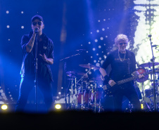 Matinhos, 22 de fevereiro de 2025 - Show da banda Titãs no paldo do Verão Maior Paraná em Caiobá.