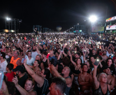 Matinhos, 22 de fevereiro de 2025 - Show da banda Titãs no paldo do Verão Maior Paraná em Caiobá.