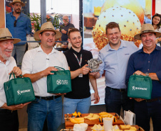 Entrega do Troféu de Melhor Queijo da América Latina (Stand Biopark) 