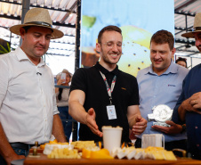 Entrega do Troféu de Melhor Queijo da América Latina (Stand Biopark) 