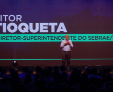Ratinho Junior apresenta panorama do Estado a prefeitos no Paraná Mais Cidades