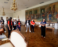 Aberto ao público: confira como fazer uma visita guiada ao Palácio Iguaçu