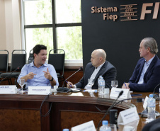 Secretários de Estado debatem plano com objetivo de impulsionar a indústria no Paraná