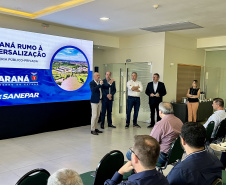 SANEPAR apresenta aos municípios estratégias para universalizar o saneamento básico