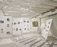 O Museu Oscar Niemeyer (MON) promove oficinas e mediações gratuitas