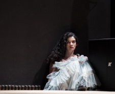 Teatro de Comédia do Paraná se prepara para estreia de “Daqui ninguém sai