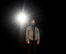 Teatro de Comédia do Paraná se prepara para estreia de “Daqui ninguém sai