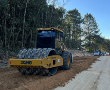 AMEP OBRA PAVIMENTAÇÃO MANDIRITUBA E SJP