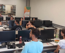 SETI PARANÁ FALA IDIOMAS OFERTA VAGAS