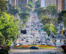 Quase metade do IPVA 2025 já foi pago no Paraná; confira as cidades que estão com o imposto em dia