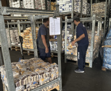 A 2ª remessa de alimentos não perecíveis para as escolas estaduais já está em andamento