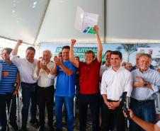 o governador Carlos Massa Ratinho Junior sancionou a lei que estabelece o novo marco regulatório da Ilha do Mel, um dos principais destinos turísticos do Paraná. 
