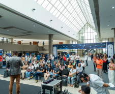 SEED - Estudantes de colégios estaduais do Paraná participam da III Semana dos NAPIs