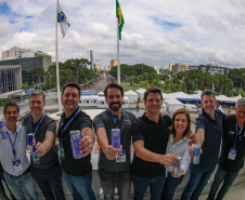 Adrenalina e velocidade: fãs apaixonados vibram com apresentação de carros na Red Bull Showrun