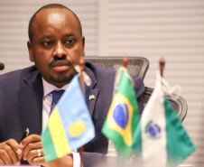 VICE GOVERNADOR RUANDA