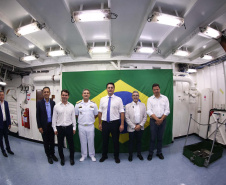 Governador Carlos Massa Ratinho Junior participou nesta segunda-feira (17) da cerimônia de 90 anos do porto, quando anunciou investimento bilionário para a construção do Píer em T que vai ampliar a capacidade de movimentação de cargas.