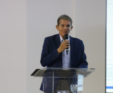 O governador em exercício Darci Piana participa nesta terça-feira (8) da abertura do Fórum Paranaense de Turismo Religioso, que acontece em Foz do Iguaçu entre 8 e 10 de abril. Foto: Geraldo Bubniak/AEN