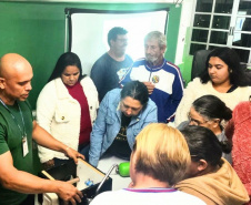 SANEPAR qualifica comunidade para fazer a ligação de esgoto e pequenos reparos hidráulicos